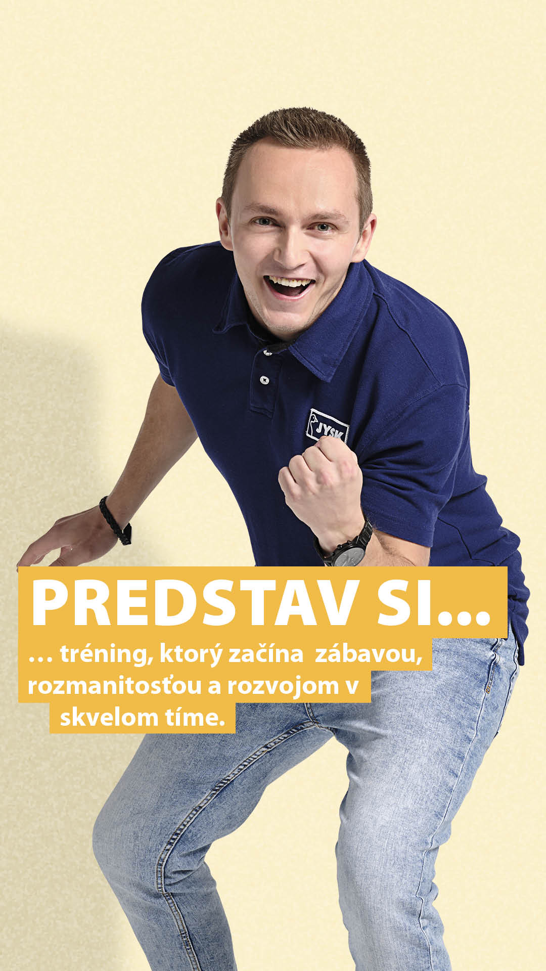 JYSK colleague looking happy